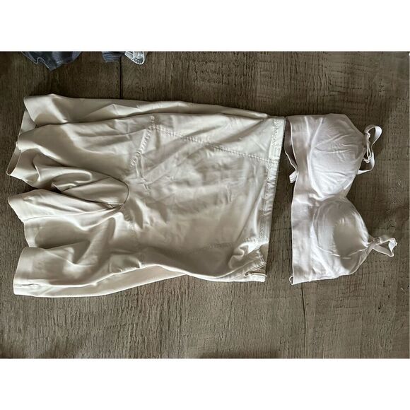 Nursing bra and compression belly and shorts bundle sz M - Picture 1 of 9